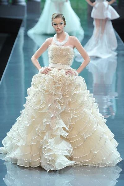Look 36